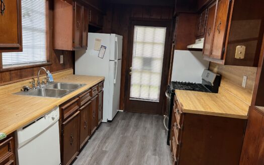 557 Shalimar Road Mobile, AL, 36609