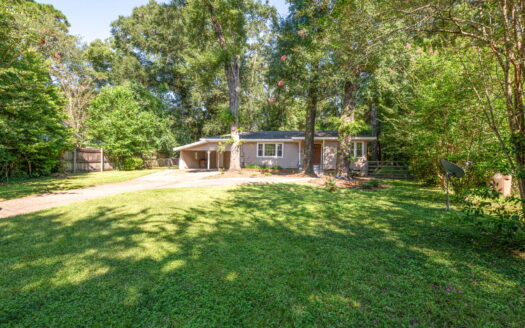 104 Hilltop Drive E Mobile, AL 36608