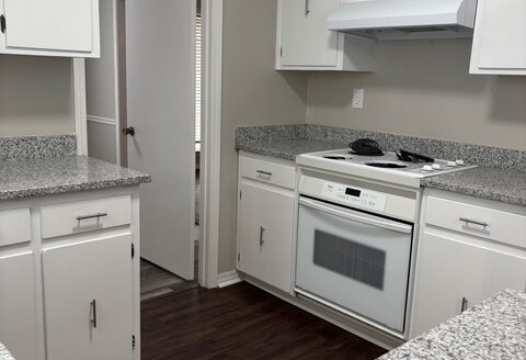 2121 Woodhillcrest Drive Mobile, AL 36609
